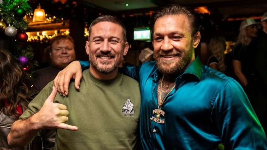 L'entraîneur de Conor McGregor, John Kavanagh, ne sait pas pourquoi l'UFC met tant de temps à programmer le retour de la mégastar dans l'octogone.