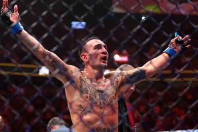 Max-Holloway-lors-de-l-UFC-300-a-Las-Vegas-le-13-avril-2024-1844036-compressed