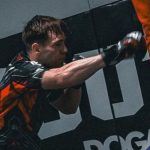 L'équipe de France de MMA amateur brille déjà aux championnats d'Europe. Paul Dena, starlette du groupe, s'impose face à Alexandre Rita dans un combat très serré.