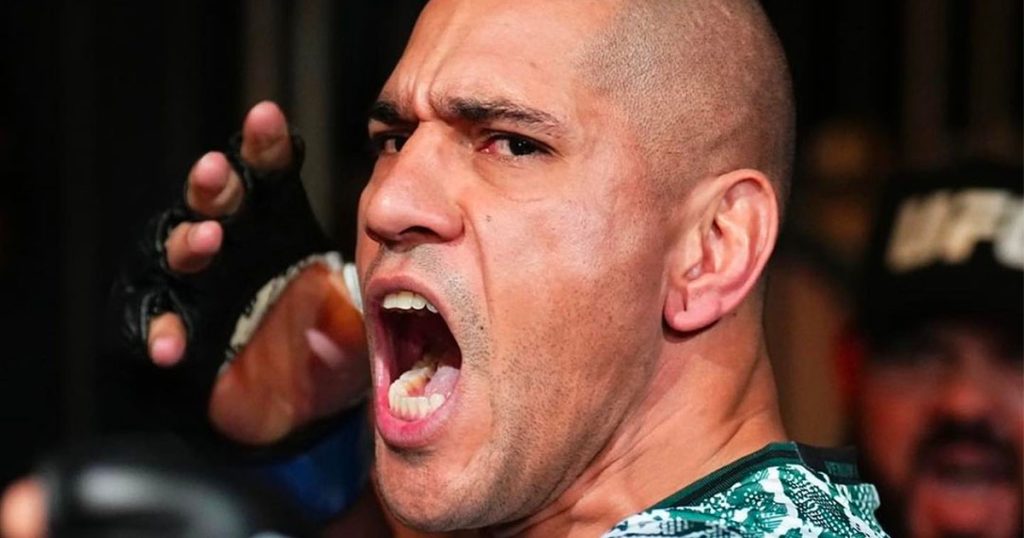 Le record d'Alex Pereira sur la machine à coup de poing de l'UFC battu par un monstre (vidéo)