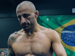 Alexander-Volkanovski-pense-que-ce-combattant-de-l-UFC-301-est-le-GOAT-des-featherweights