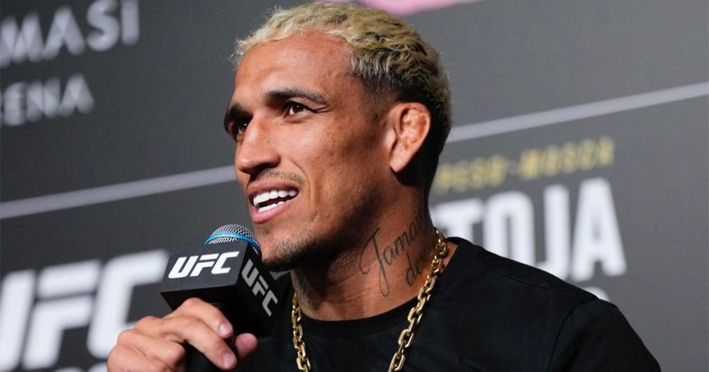 Charles Oliveira dévoile un top 10 des combattants de MMA, il place Cédric Doumbé