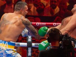 Oleksandr-Usyk-Tyson-Fury-arbitre-Boxe