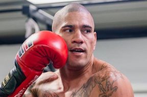 Alex-Pereira-fait-appel-à-un-ancien-champion-de-l-UFC-pour-se-préparer-à-UFC-307