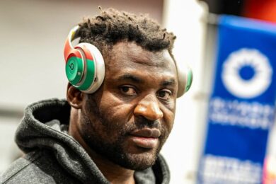 Francis-Ngannou-partage-sa-m&eacute;thode-pour-g&eacute;rer-sa-sant&eacute;-mentale-Je-pense-que