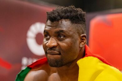 Francis-Ngannou-se-livre-sur-son-pass&eacute;-difficile-Je-n-avais-ni-argent-ni-visa