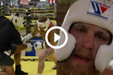 Jake-Paul-d&eacute;voile-une-vid&eacute;o-o&ugrave;-il-fait-tomber-un-boxeur-invaincu-avant-son-combat-contre-Mike-Tyson