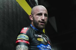 Alexander-Volkanovski