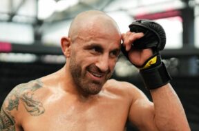Alexander-Volkanovski