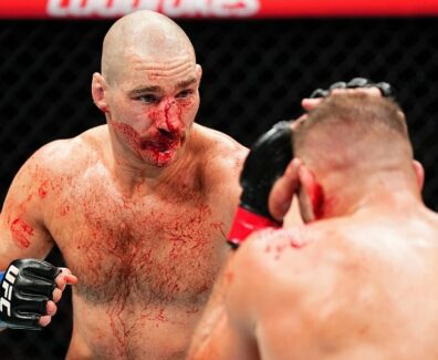 Strickland-Du-Plessis-UFC