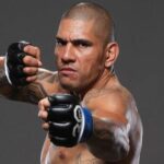 Alex Pereira nomme son meilleur adversaire