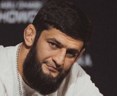 Khamzat-Chimaev-Du-Plessis-mma