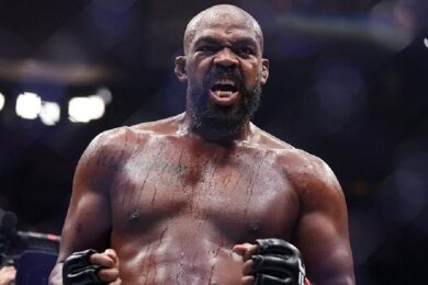 Tom-Aspinall-Jon-Jones-mma