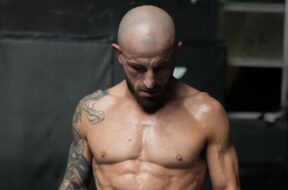 Alexander-Volkanovski-retraite-mma