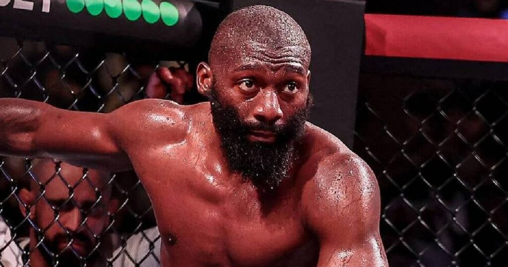 Doumbé pourrait combattre un français de l'UFC