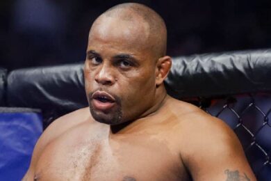 Daniel-Cormier-Jones-mma