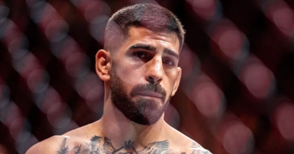 Topuria change de coach, une légende de la boxe lui tend la main