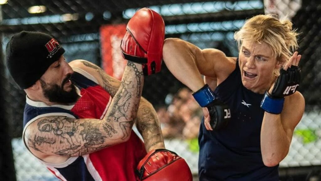 Manon Fiorot affrontera Valentina Shevchenko en co-main event de l’UFC 315 pour le titre des poids mouches, au bout d’un parcours semé d’embûches.