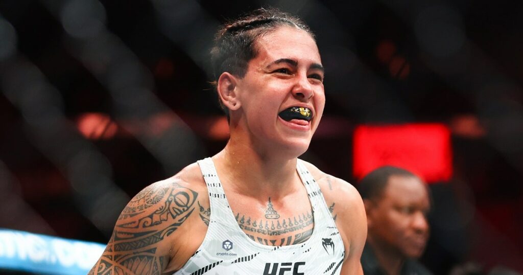 Nora-Cornolle-UFC