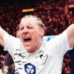Joe Rogan a salué Paddy Pimblett pour son apparence trompeuse et ses performances dominantes, comparant son combat contre Michael Chandler à celui de Charles Oliveira.