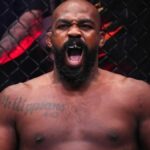 Un combat entre Jon Jones et Tom Aspinall pourrait se profiler devant nous, mais aucune signature n’a été faite pour l’heure. Un ancien adversaire du champion estime qu’il utilise une stratégie bien spécifique pour épuiser l’Anglais.