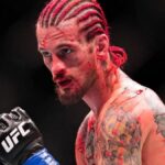 Sean O'Malley affronte Merab Dvalishvili pour tenter de glaner sa ceinture des poids coqs. Déterminé, ce dernier a fait appel à deux légendes de l'UFC pour s'entraîner.