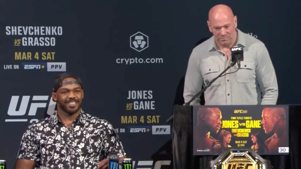 Le patron de l’UFC, Dana White, est passé à côté du choc tant attendu entre Jon Jones et Tom Aspinall après des mois de négociations. Il s’est d’ailleurs exprimé sur la retraite de Jones.