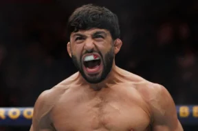 arman-tsarukyan-reaction-ilia-topuria-ufc-317