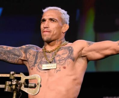 Charles-Oliveira-doit-suivre-ce-plan-selon-Gilbert-Burns-pour-revenir-au-sommet-de-l’UF