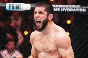 Islam-Makhachev-son-coach-nomme-l’adversaire-le-plus-fort-devant-Ilia-Topuria