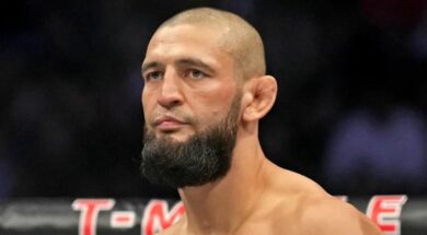 Khamzat-Chimaev-mis-en-garde-par-un-ancien-champion-sur-l’atout-majeur-de-Dricus-du-Plessis