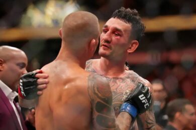 Max-Holloway-rend-hommage-à-Dustin-Poirier-après-l-annonce-de-sa-retraite