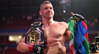 Michael-Bisping-donne-les-clés-de-la-victoire-à-Dricus-Du-Plessis-pour-battre-Khamzat-Chimaev