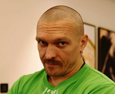 Oleksandr-Usyk-nomme-le-boxeur-britannique-qui-lui-a-donné-le-combat-le-plus-difficile