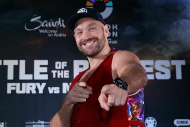 Tyson-Fury-prêt-à-sortir-de-sa-retraite