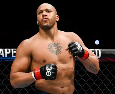 Un-poids-lourd-doute-de-la-détermination-de-Ciryl-Gane-contre-Tom-Aspinall