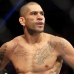 Alex Pereira pèse 110 kg, Tom Aspinall réagit à sa possible montée en poids lourd