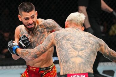 charles-oliveira-puissance-ilia-topuria-ko-ufc-mma