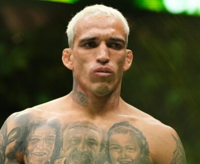 charles-oliveira-revient-défaite-ilia-topuria-stratégie-ufc-mma