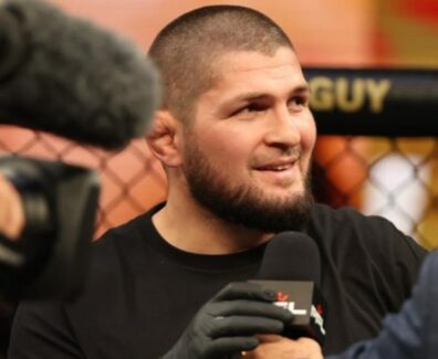 khabib-nurmagomedov-d&eacute;bi-in&eacute;dit-maison-blanche-ufc-mma