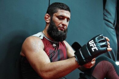khamzat-chimaev-mis-au-sol-lutte-mma-ufc-vidéo