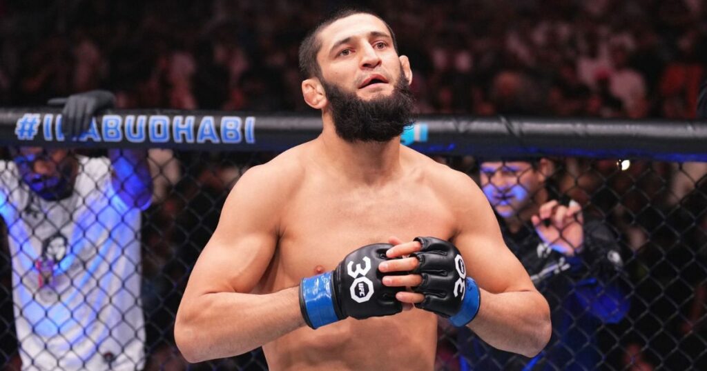 Khamzat Chimaev pourrait prendre sa retraite après l'UFC 319 : "Il y a trop de pression..."