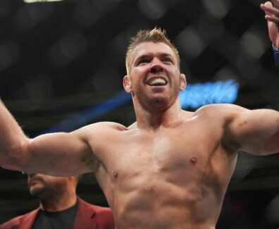 Dricus-du-Plessis-dévoile-le-poids-qu-il-doit-perdre-avant-d-affronter-Khamzat-Chimaev