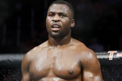 Francis-Ngannou-pfl-viré