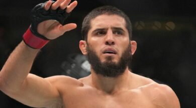 Islam-Makhachev-peut-faire-exploser-la-carrière-de-ce-combattant-selon-Daniel-Cormier