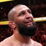 À la suite de sa victoire pour le titre des poids moyens à l’UFC 319, Khamzat Chimaev a effectué une ascension fulgurante dans le classement pound-for-pound.