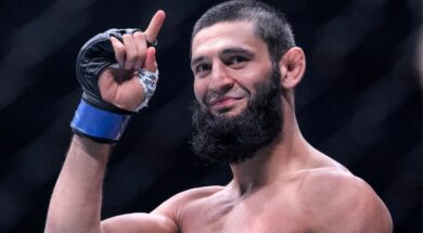 Khamzat-Chimaev-sera-a-son-prime-contre-Dricus-du-Plessis-Arman-Tsarukyan-explique-la-raison