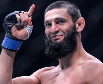 Khamzat-Chimaev-sera-a-son-prime-contre-Dricus-du-Plessis-Arman-Tsarukyan-explique-la-raison