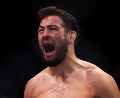 Nassourdine-Imavov-annonce-la-couleur-face-à-Caio-Borralho