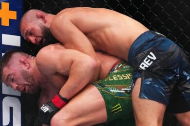 Robert-Whittaker-cash-sur-le-combat-Khamzat-Chimaev-vs-Dricus-du-Plessis